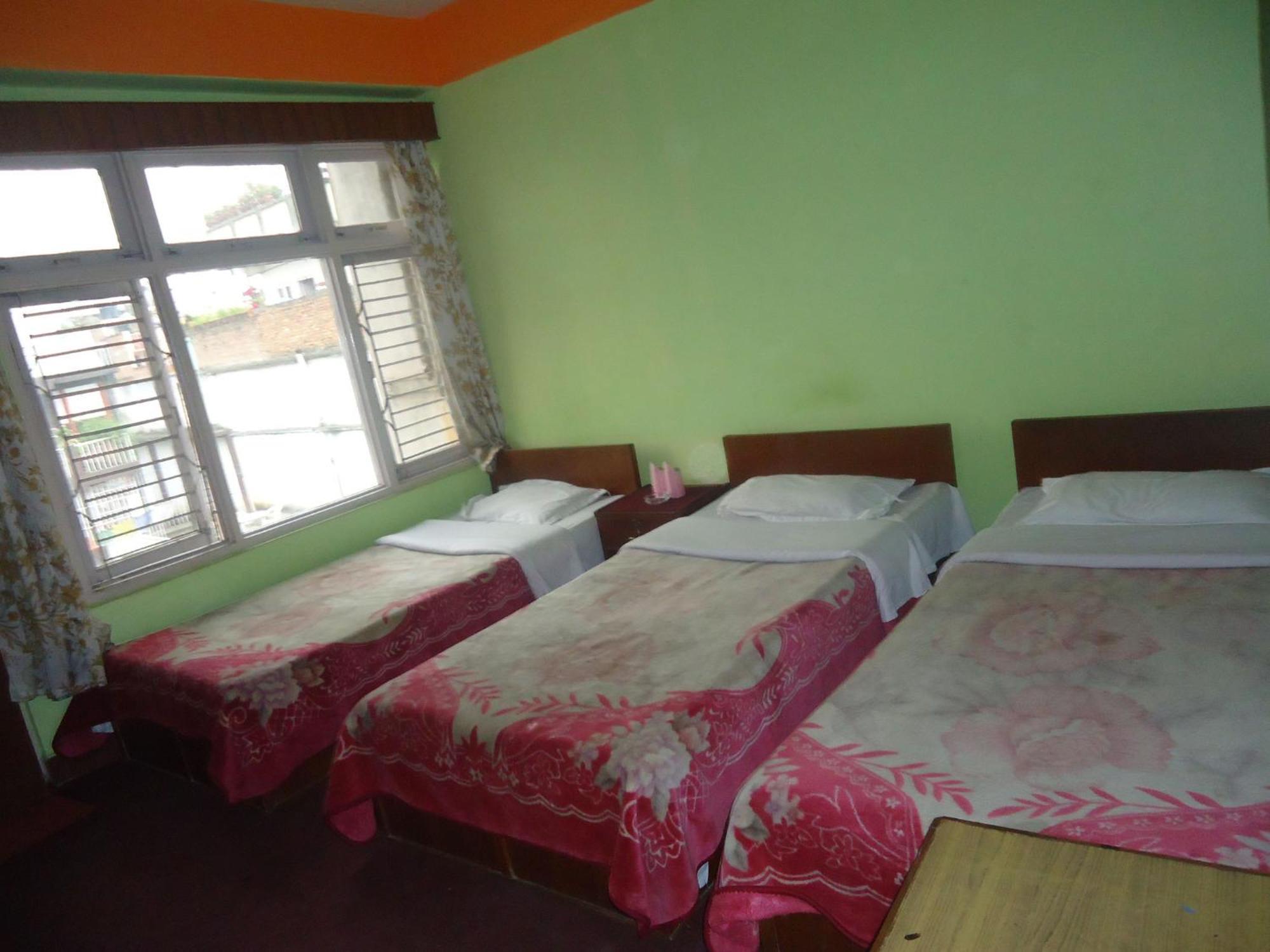 Hotel Discovery Inn Kathmandu Room photo