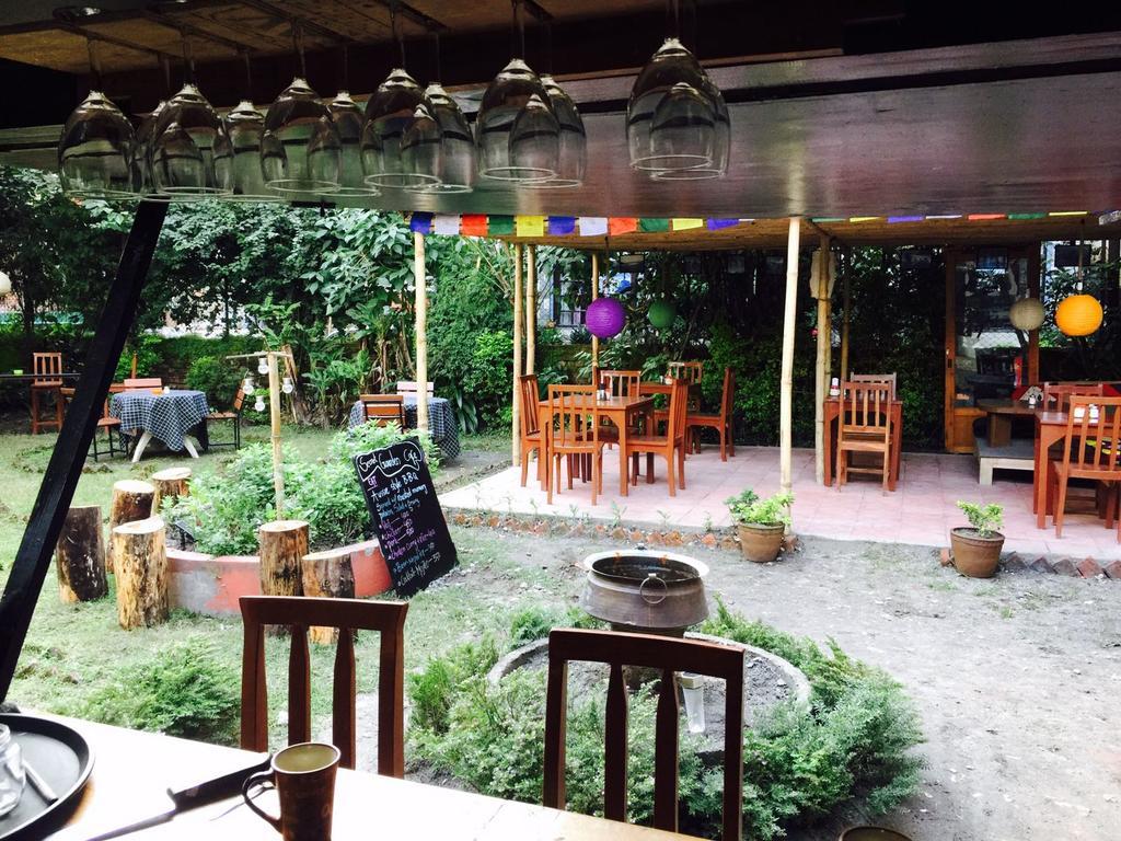 Hotel Discovery Inn Kathmandu Exterior photo