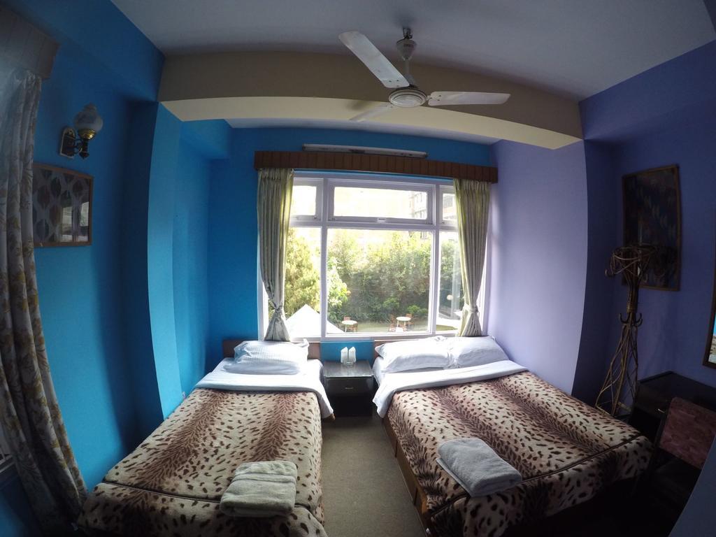 Hotel Discovery Inn Kathmandu Exterior photo